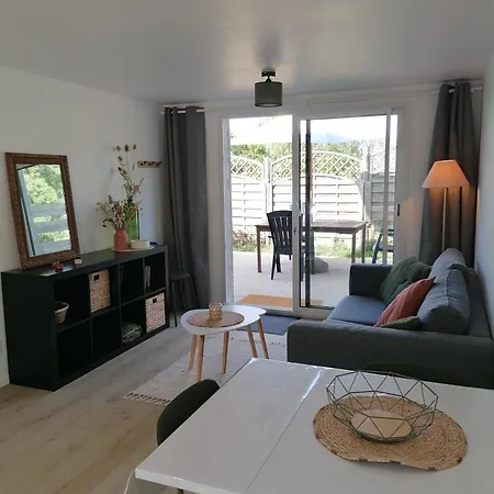 Petite Maison Des Bords De Loire * Les Rosiers